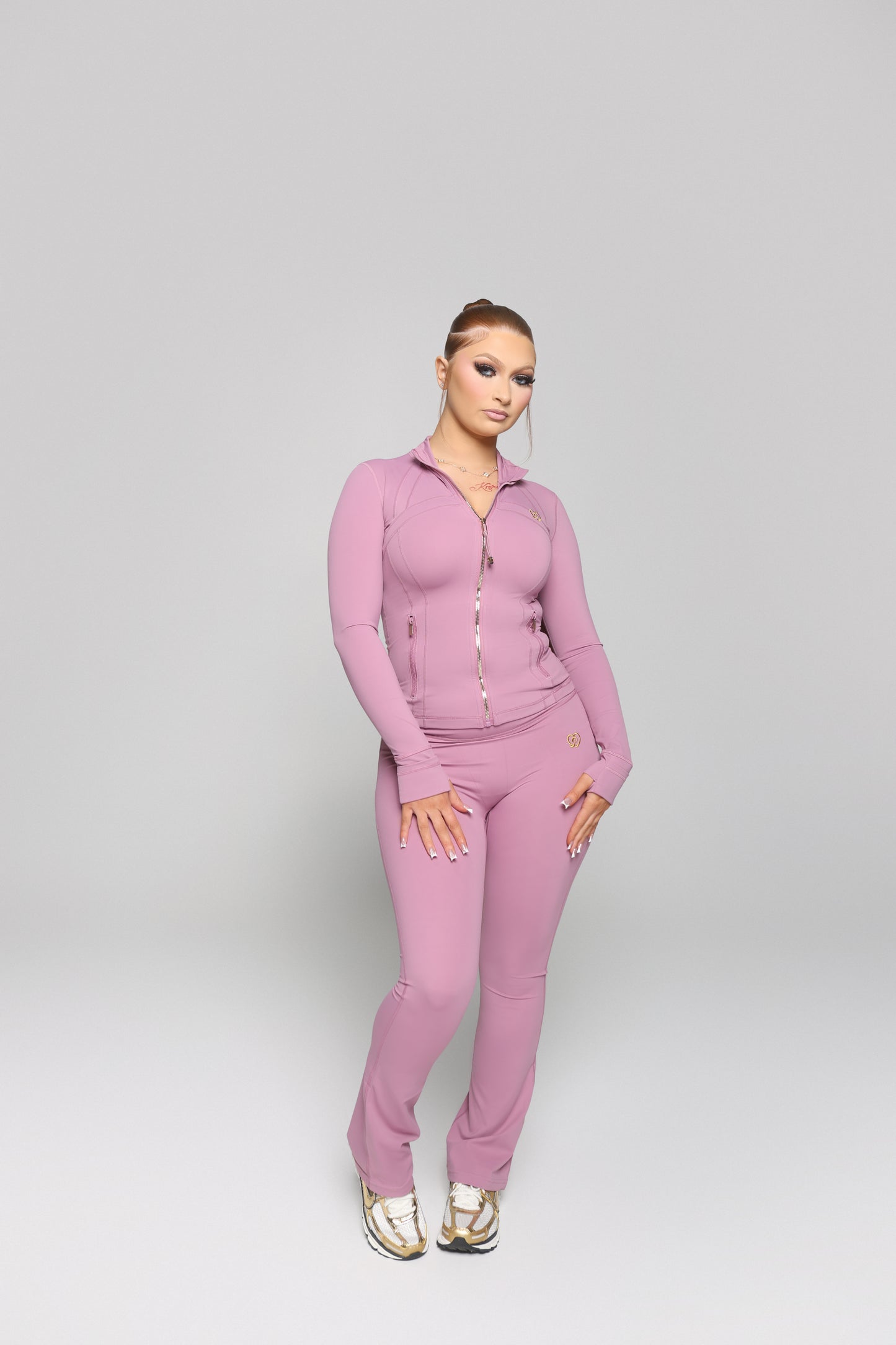 Pretty girls love Punchingpros💕Gold
edition" Yoga 2 Piece Sets